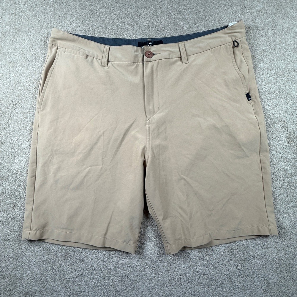 Quiksilver Amphibian Shorts Mens 38 Tan Khaki 4-Way Stretch Hybrid Walk Shorts